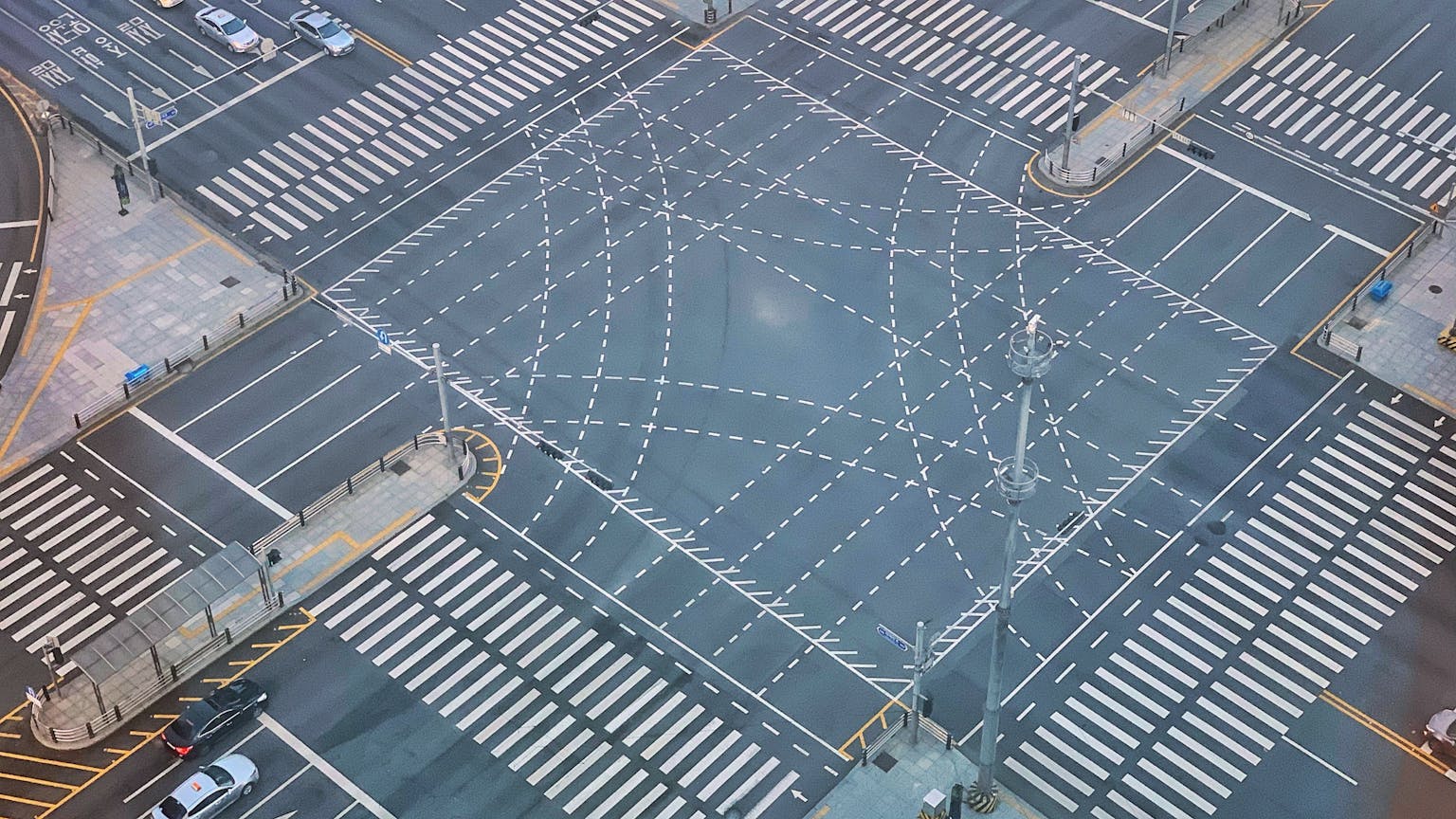 An intersection in the 강남 style - it's nice to see some art applied to the real world.